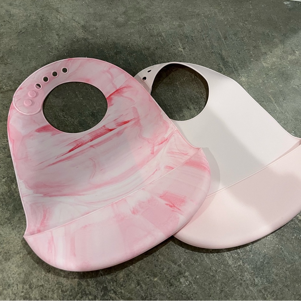Set of 2 Pink Marble Silicone Bib